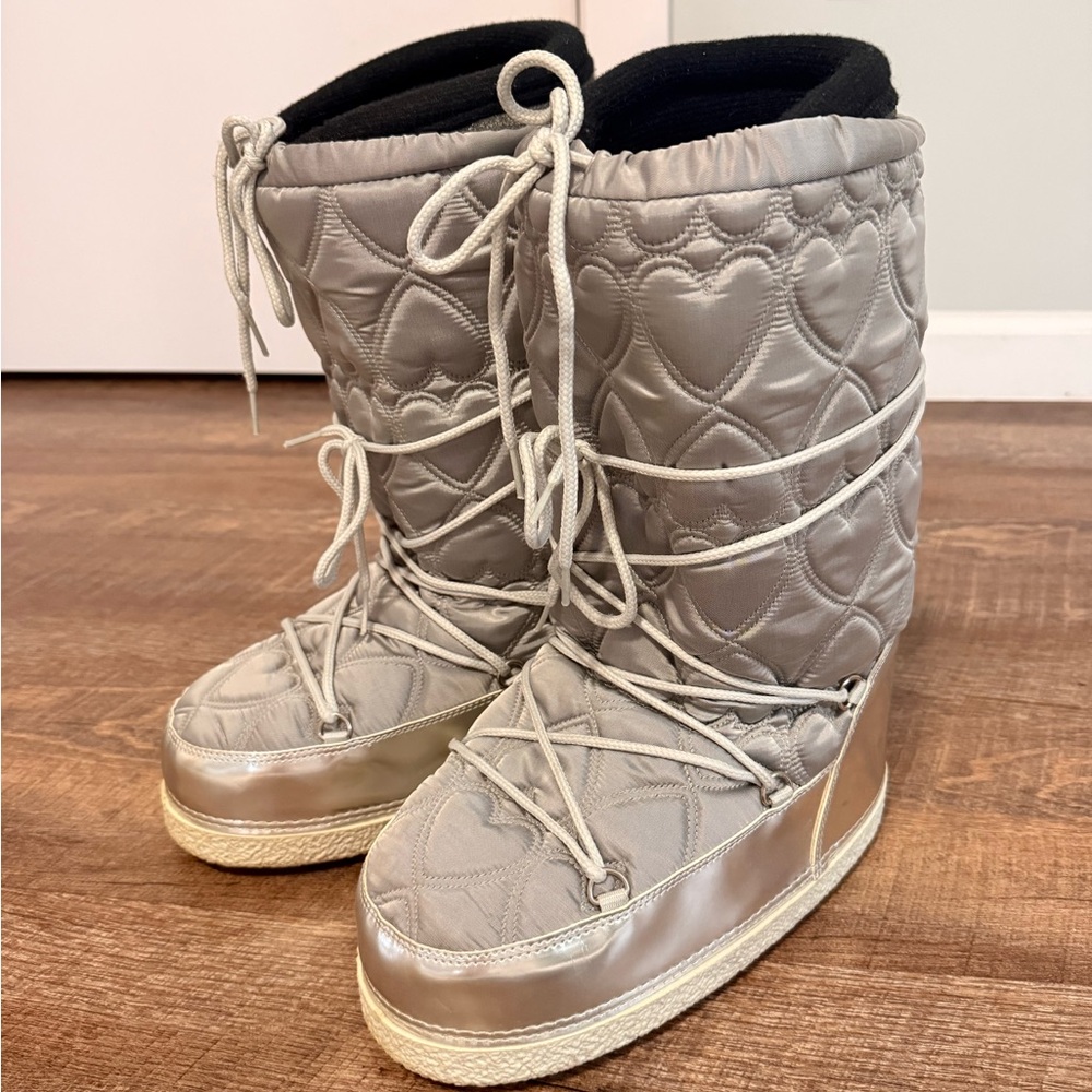 Moschino Love Moon 
Boots
38 / IT 40
 Women's Boots